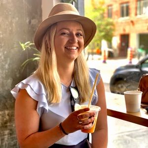 Meet your Posher, Leah